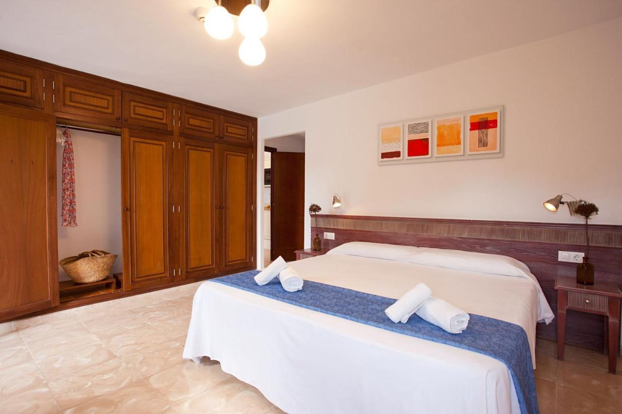 Apartamentos Cala Murada Tennis Exterior photo