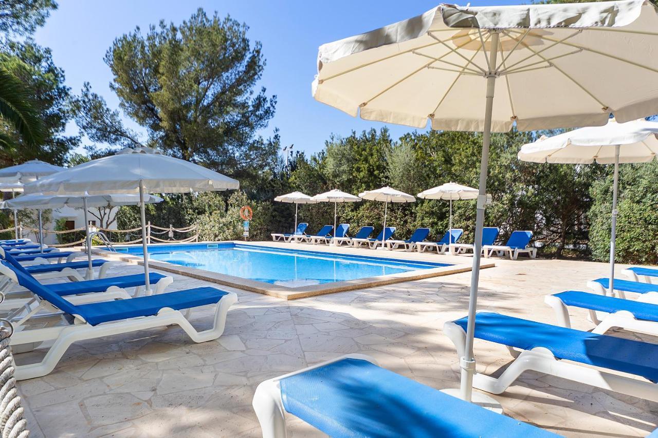 Apartamentos Cala Murada Tennis Exterior photo
